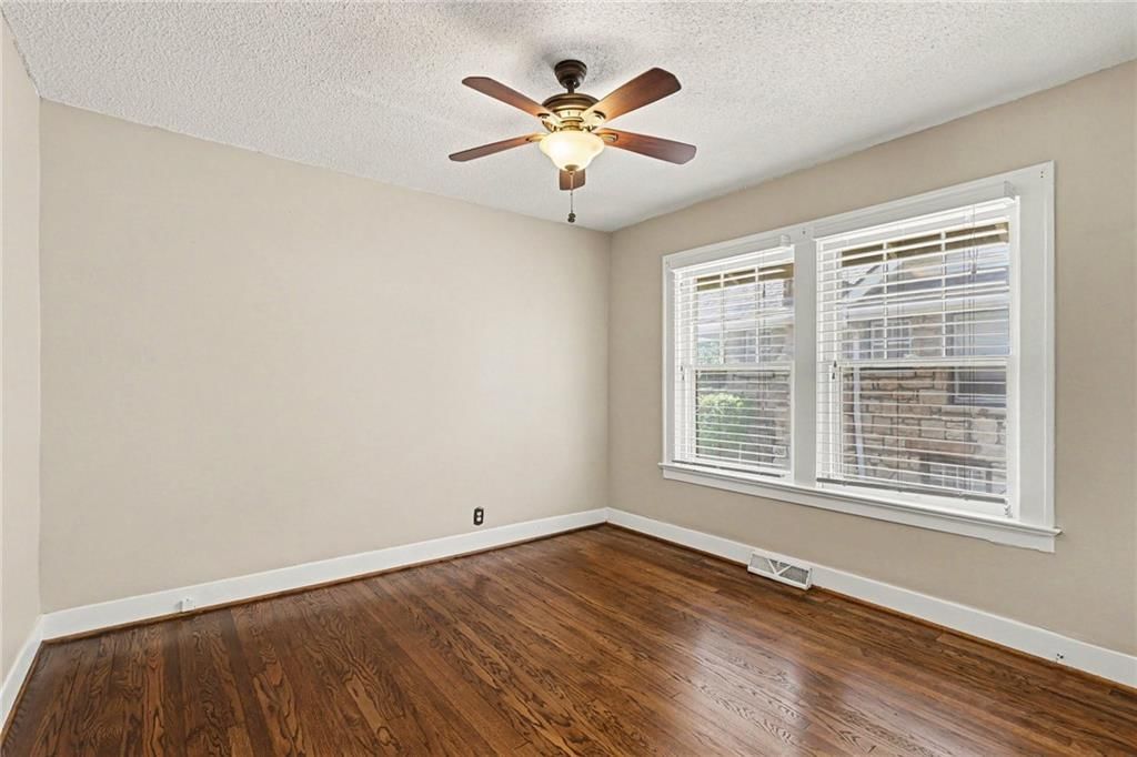 5642 Harrison Street — photo 13