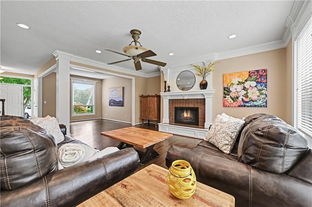 14022 Briar Street — photo 9