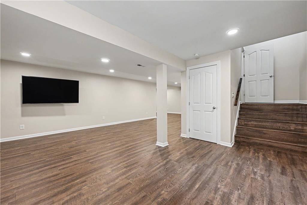 14022 Briar Street — photo 36