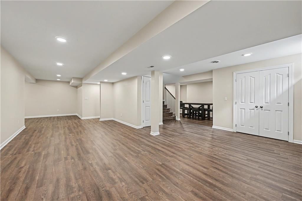 14022 Briar Street — photo 38