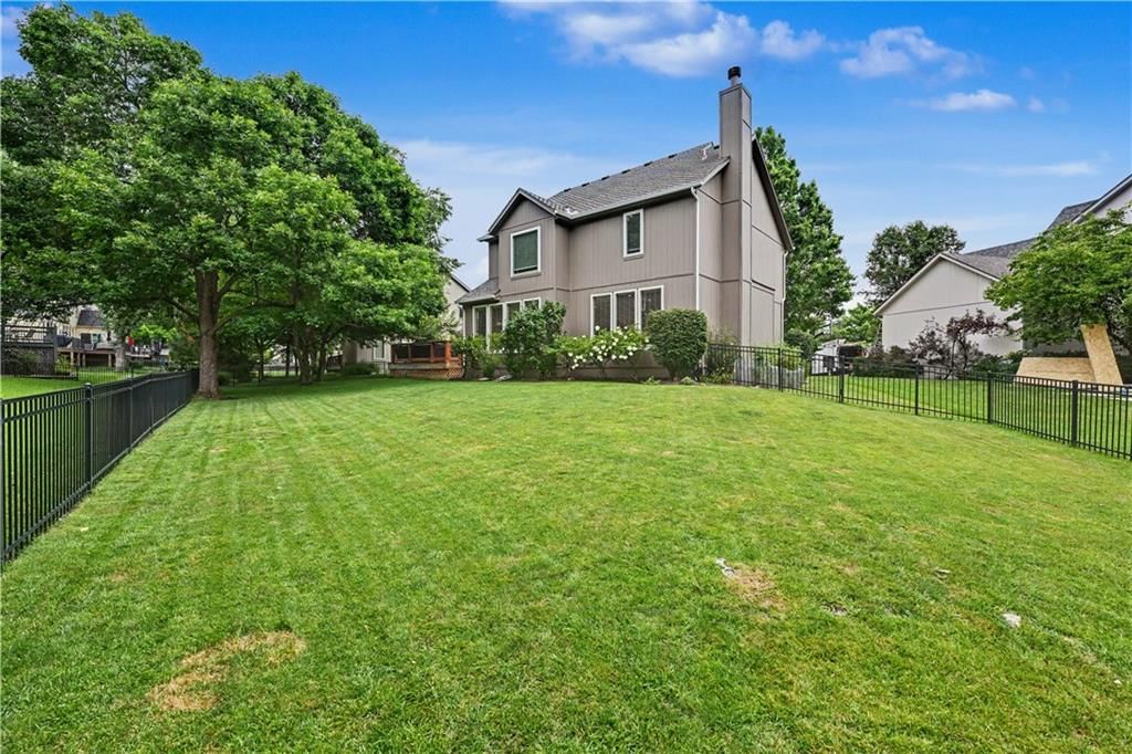 14022 Briar Street — photo 45