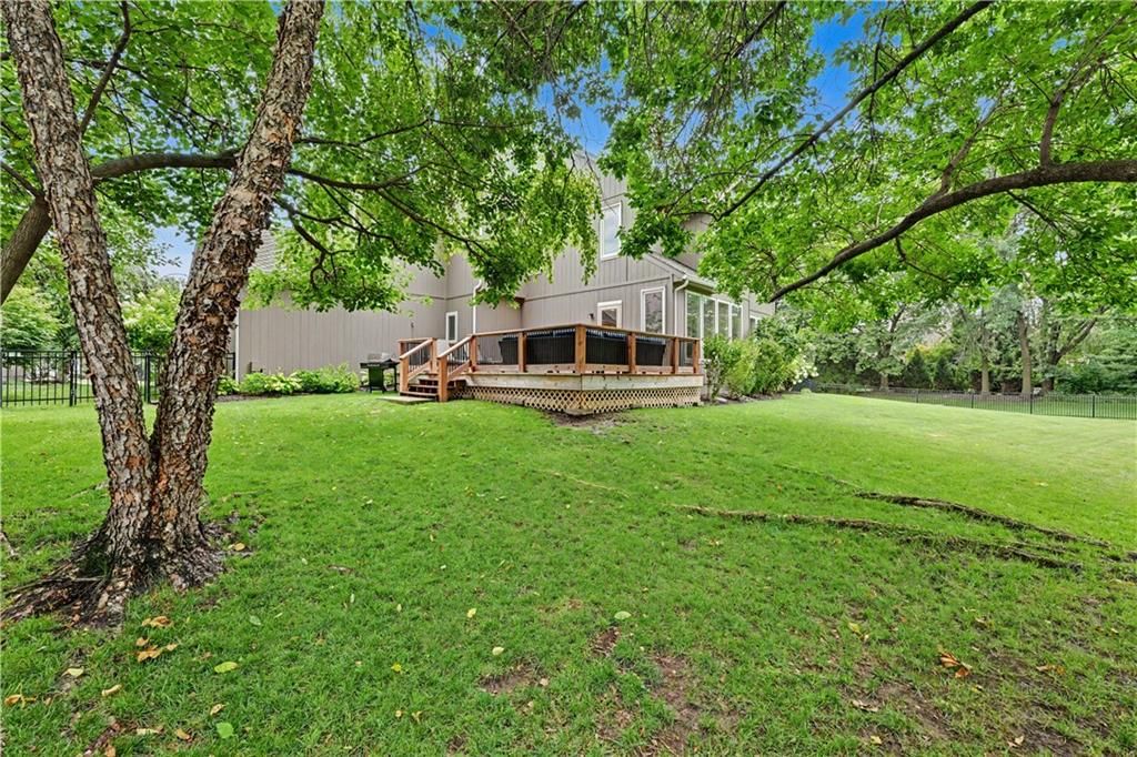 14022 Briar Street — photo 46
