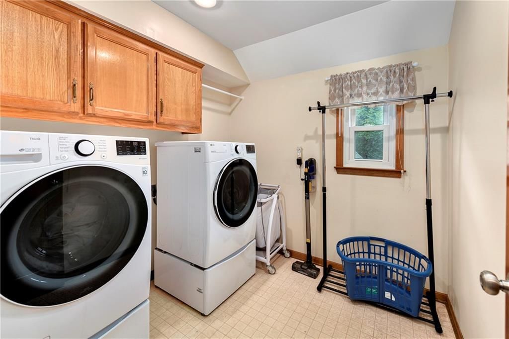 8821 W 115th Terrace — photo 37