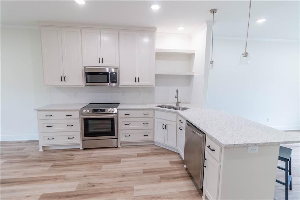 5016 Mulberry Terrace — photo 10