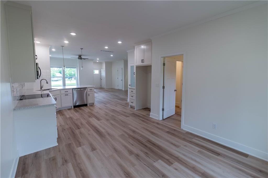 5016 Mulberry Terrace — photo 19
