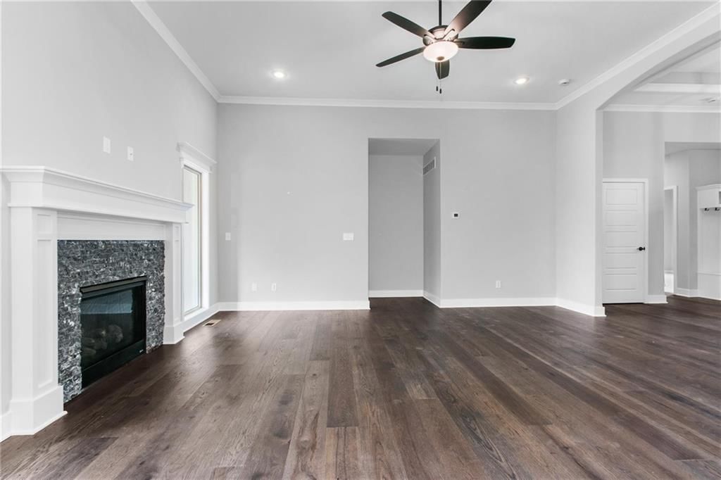 11123 N Bristol Avenue — photo 4