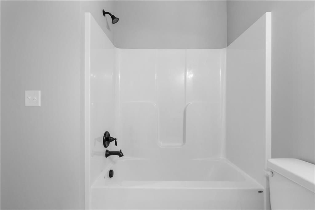 11123 N Bristol Avenue — photo 14