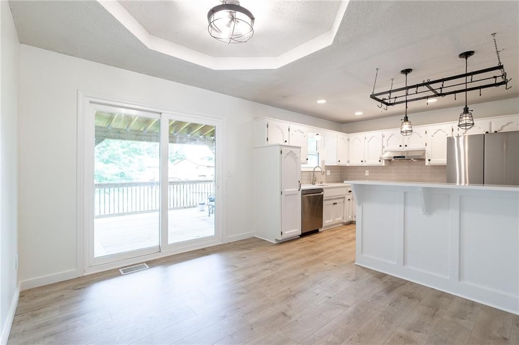 410 Copeland Drive — photo 5