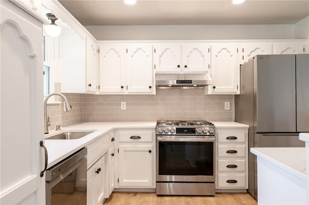410 Copeland Drive — photo 10