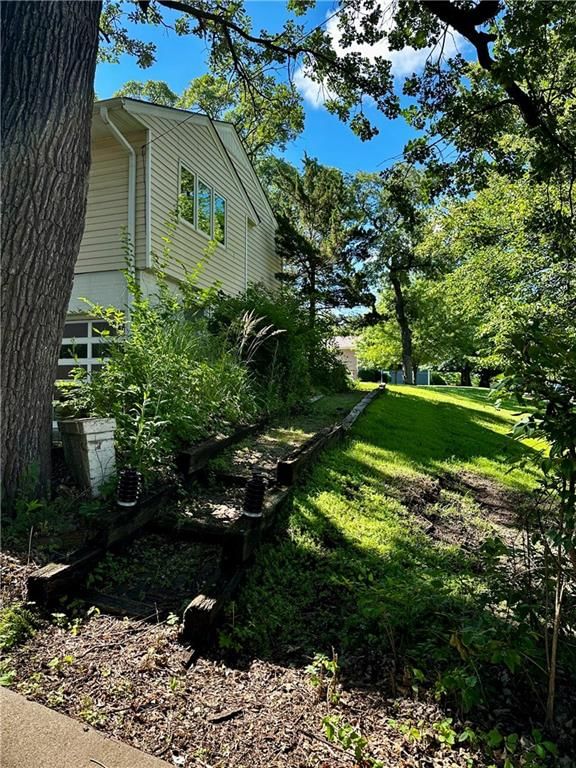 403 Lawn Avenue — photo 72