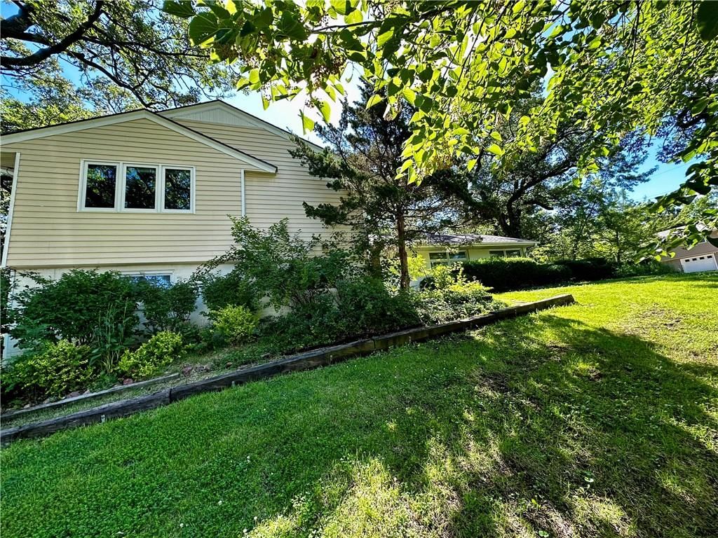 403 Lawn Avenue — photo 73