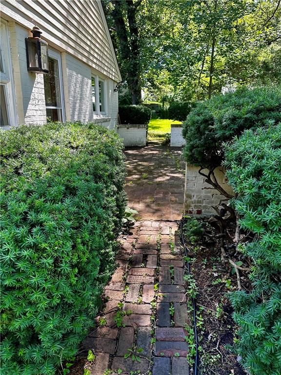 403 Lawn Avenue — photo 79