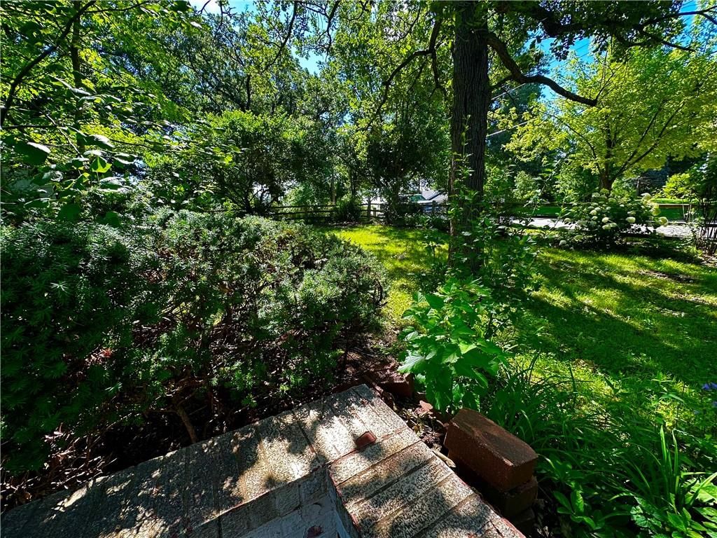 403 Lawn Avenue — photo 85