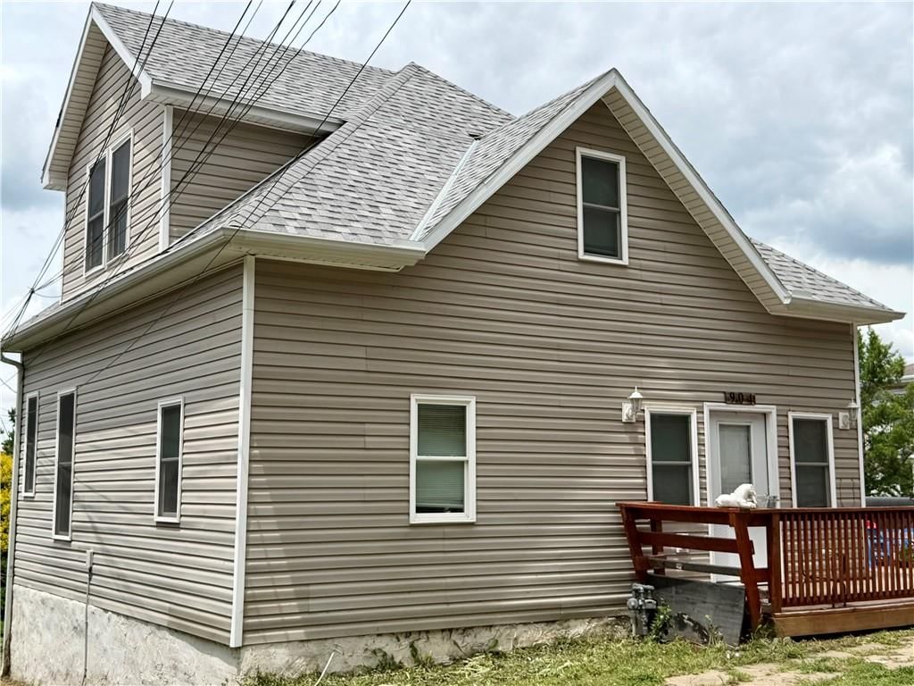 904 Vine Street, St Joseph, MO