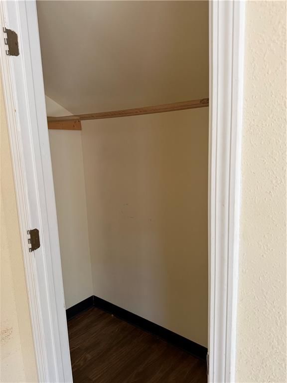 904 Vine Street — photo 28