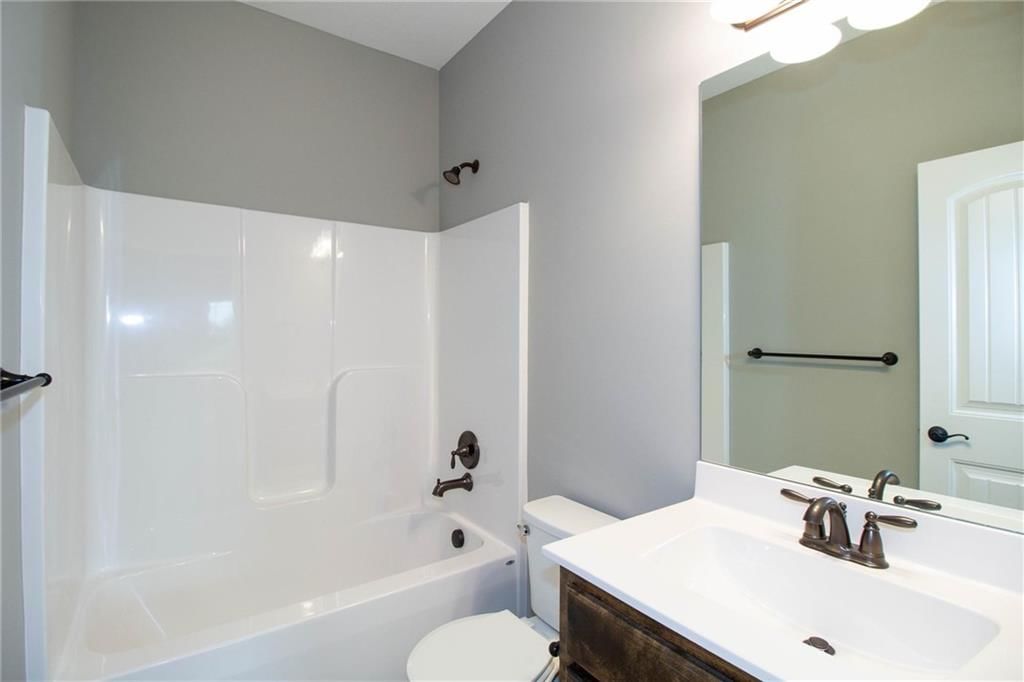 11022 N Corrington Avenue — photo 20