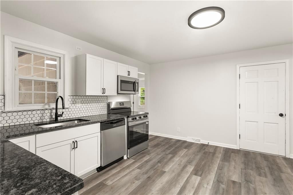 8809 E 71st Terrace — photo 12