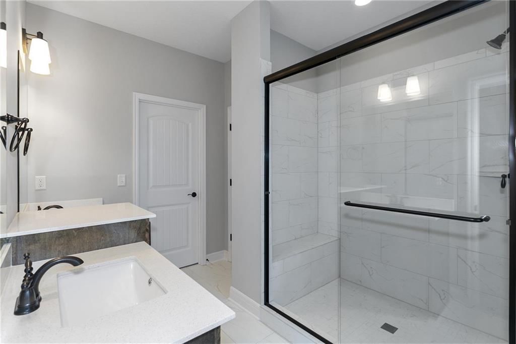 11016 N Corrington Avenue — photo 17