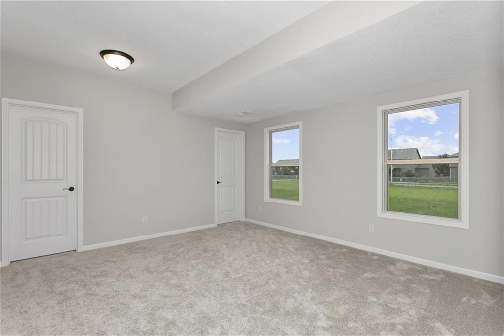 11016 N Corrington Avenue — photo 27