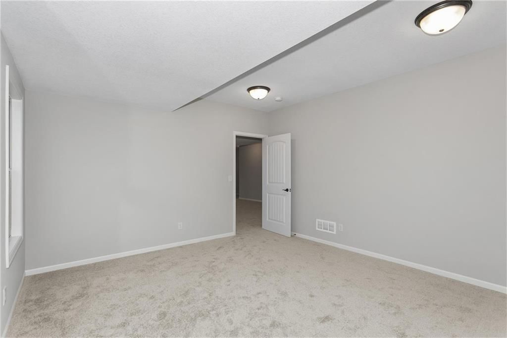 11016 N Corrington Avenue — photo 28