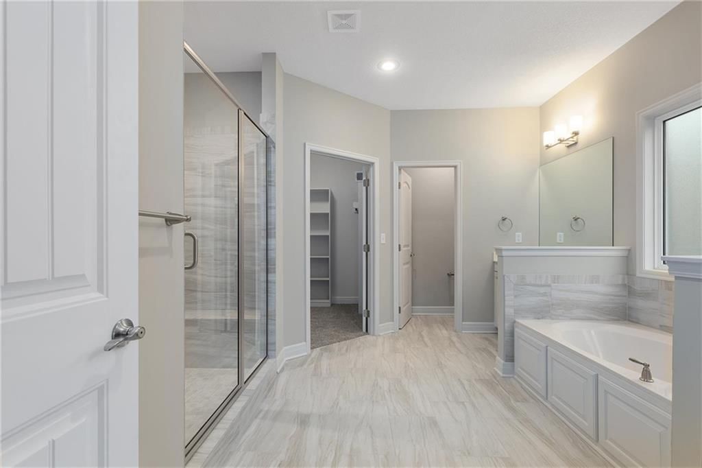 11010 N Corrington Avenue — photo 16