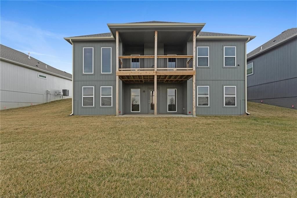 11010 N Corrington Avenue — photo 28