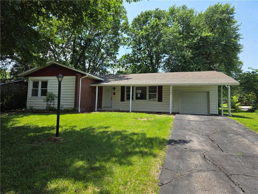 1706 S Eddy Street, Fort Scott, KS