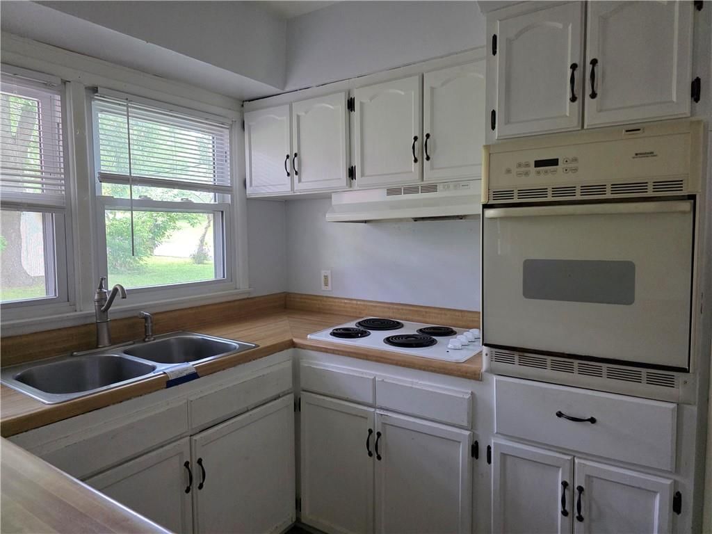 1706 S Eddy Street — photo 5