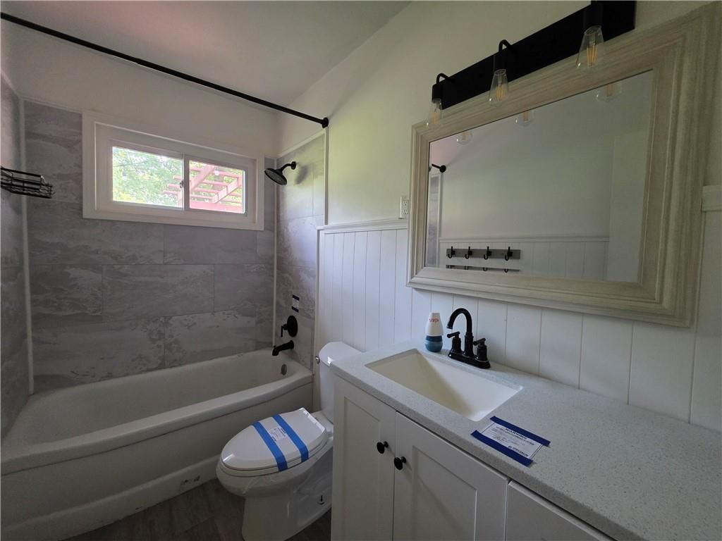 1706 S Eddy Street — photo 17