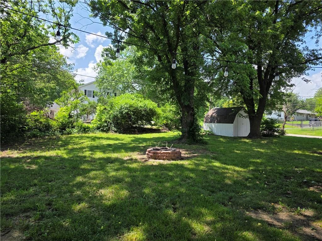 1706 S Eddy Street — photo 20