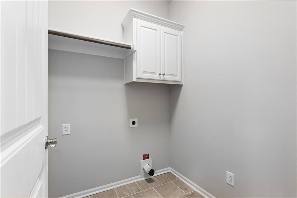 11146 N Bristol Avenue — photo 15