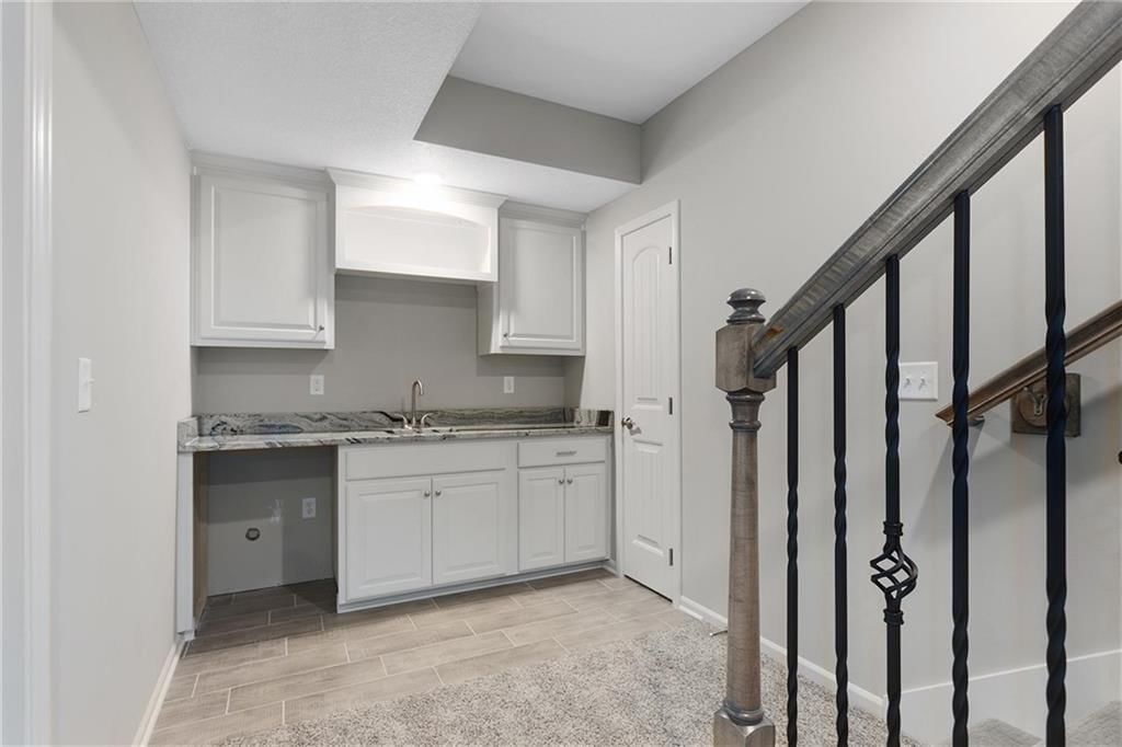 11146 N Bristol Avenue — photo 22