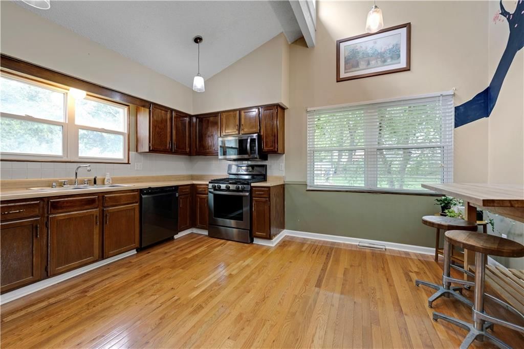 16110 W Indian Creek Parkway — photo 10