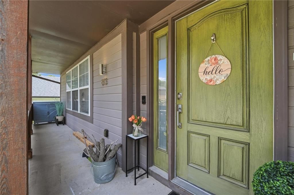 813 SW WOODLAND Drive — photo 5