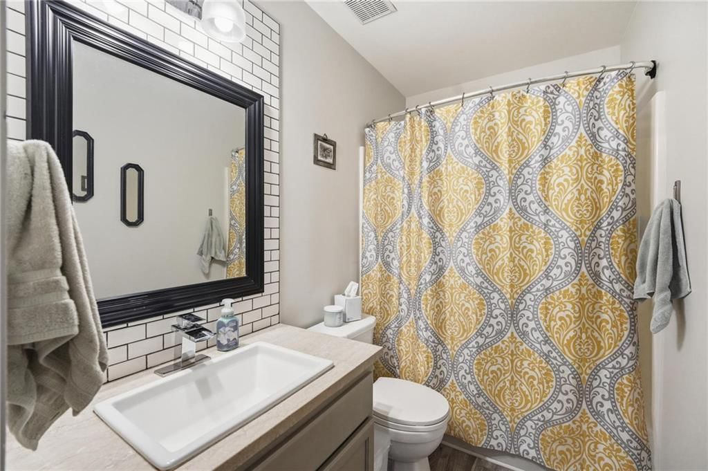 813 SW WOODLAND Drive — photo 13