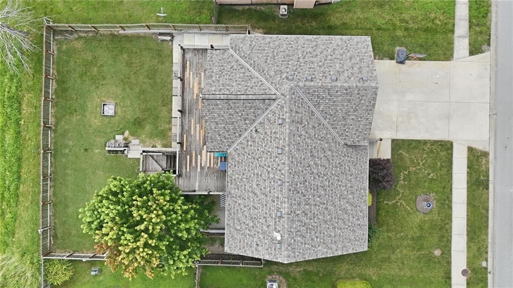 813 SW WOODLAND Drive — photo 41