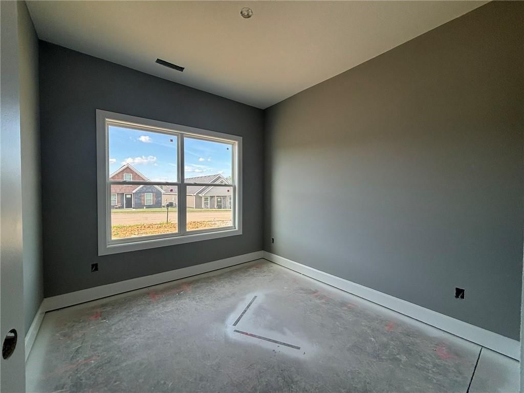 4814 S Creek Woods Drive — photo 8
