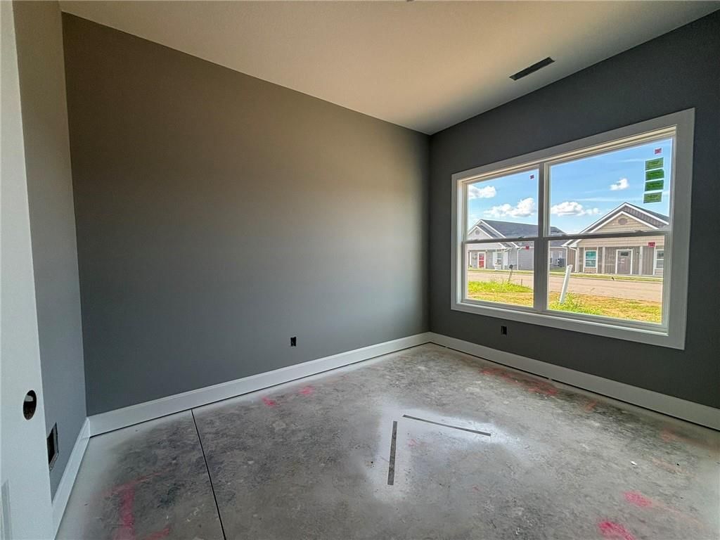 4814 S Creek Woods Drive — photo 9