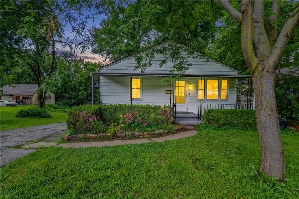 808 S Carlisle Avenue — photo 33