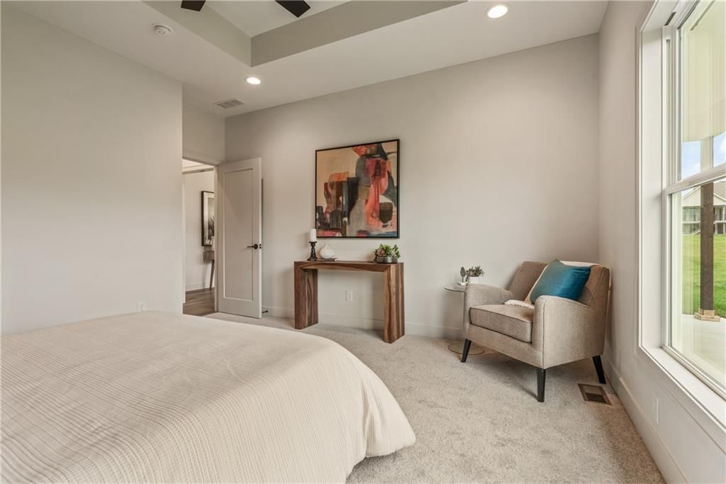 4073 NE Chapel Manor Drive — photo 26