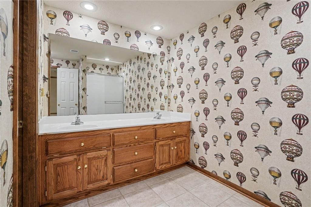 109 NW 44th Street — photo 28