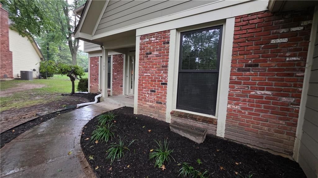 109 NW 44th Street — photo 32