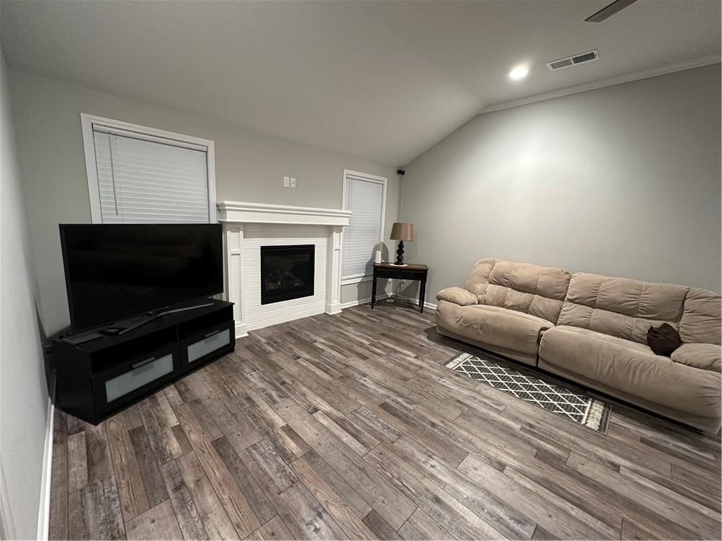 1812 N Crane Lane — photo 9