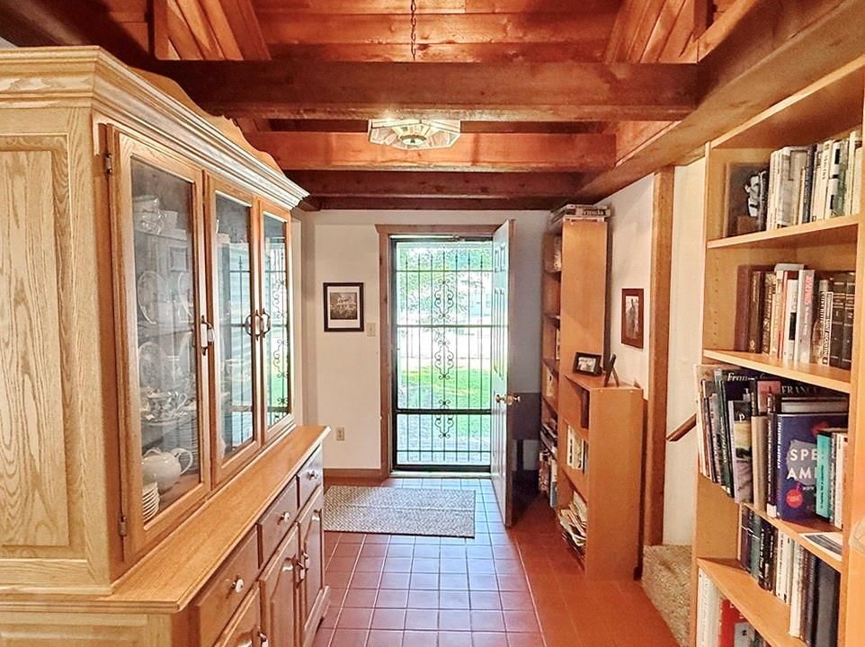 628 W Arch Street — photo 11