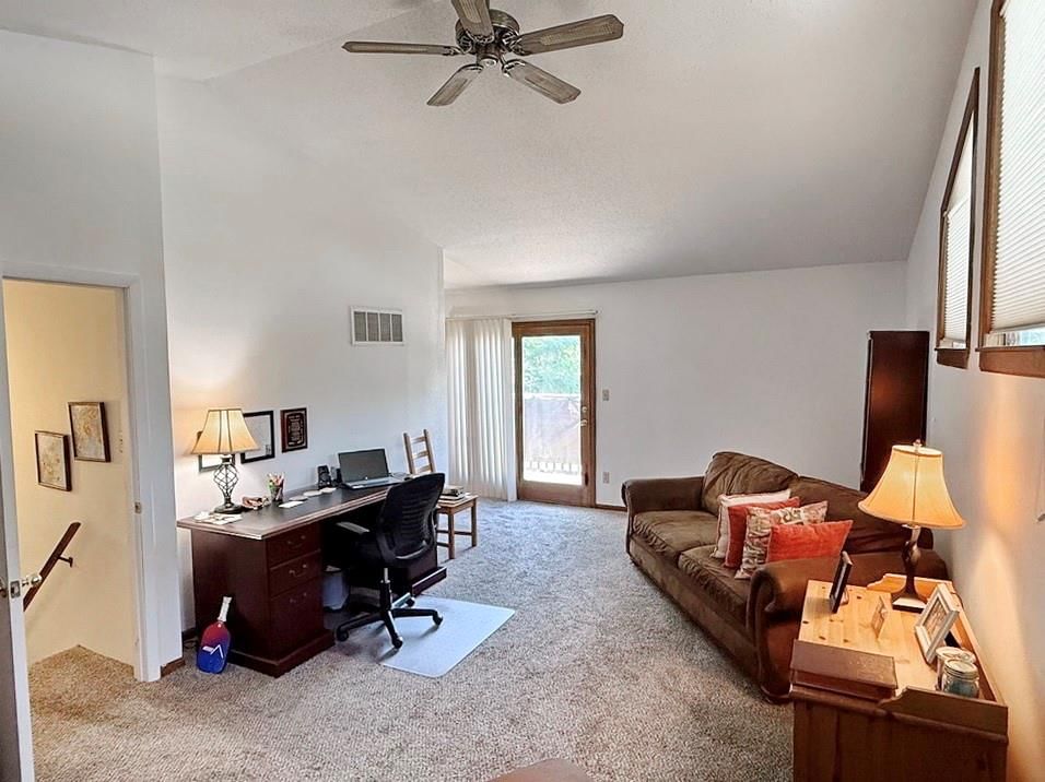 628 W Arch Street — photo 18