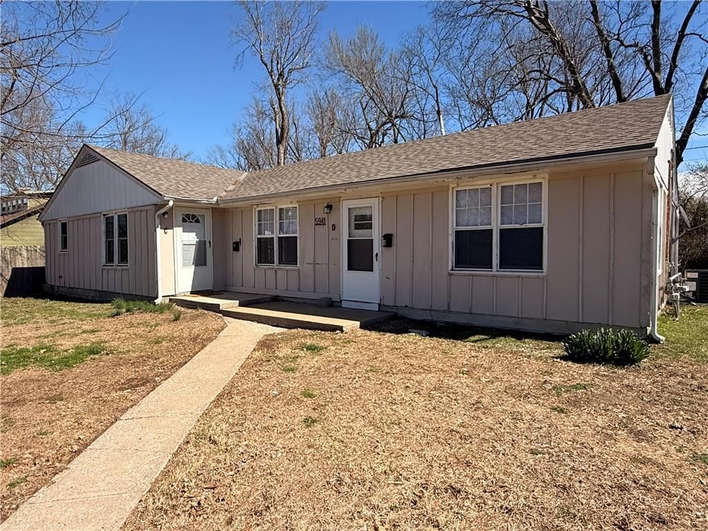 5941 Raytown Road — photo 2