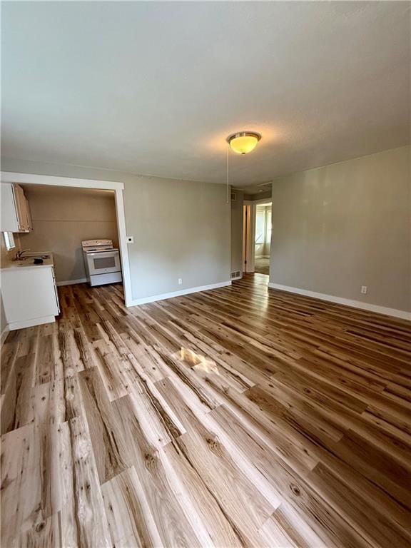 5941 Raytown Road — photo 14