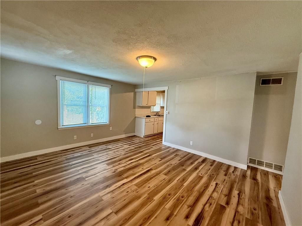 5941 Raytown Road — photo 17