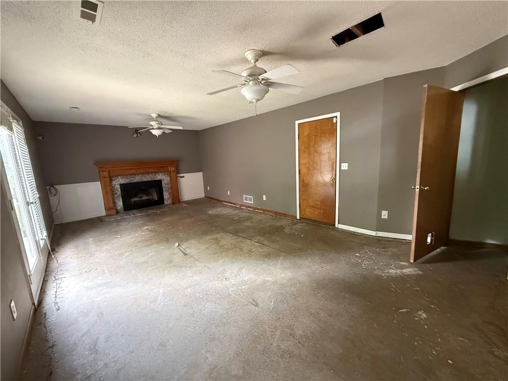 1500 NE Bronze Drive — photo 6