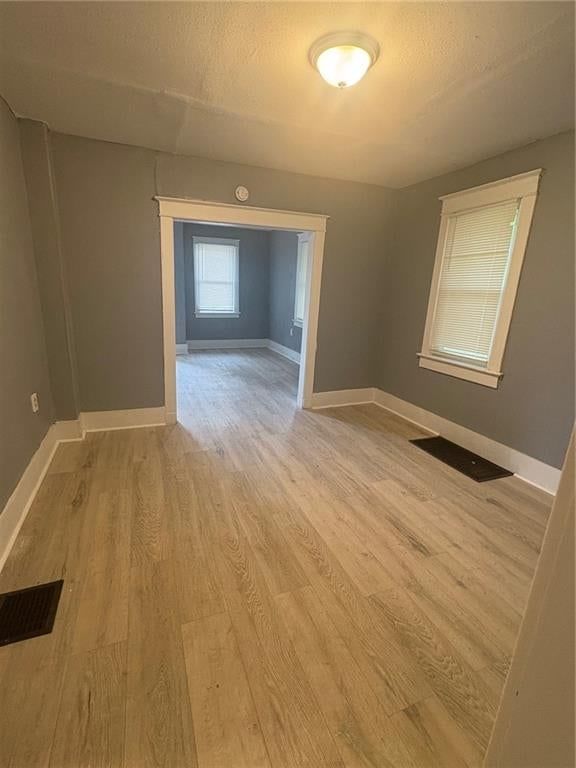 5214 Scarritt Avenue — photo 2